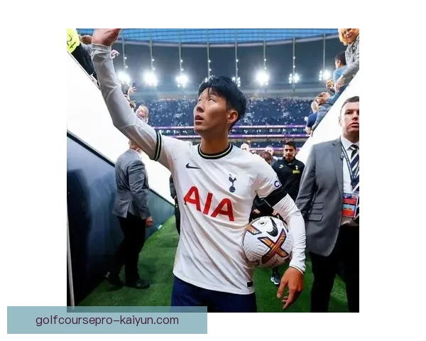 孙兴慜在热刺前场的多面手价值持续显现，状态回暖令人期待