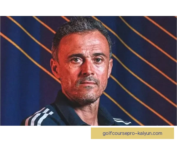 恩里克战术体系持续完善，球队竞争力增强值得关注